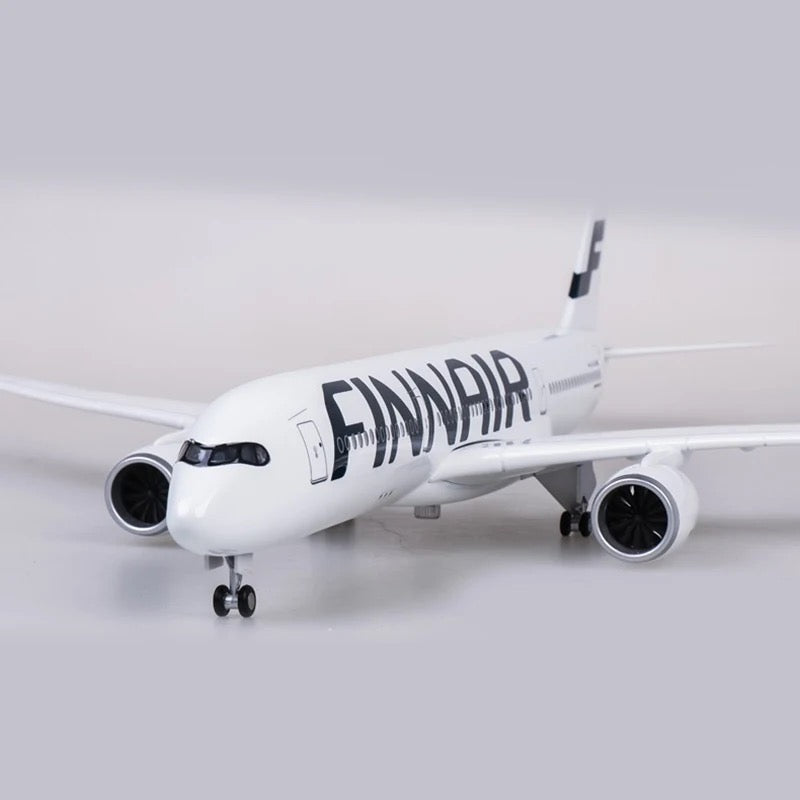 Finnair Airbus A350 47cm 1/160 LED & Non LED Model Plane