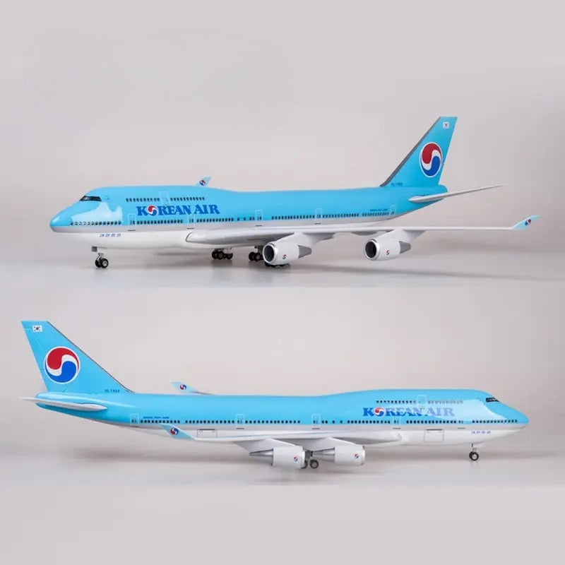 Korean Airlines Boeing 747-400 47cm 1/160 LED & Non LED Model Plane