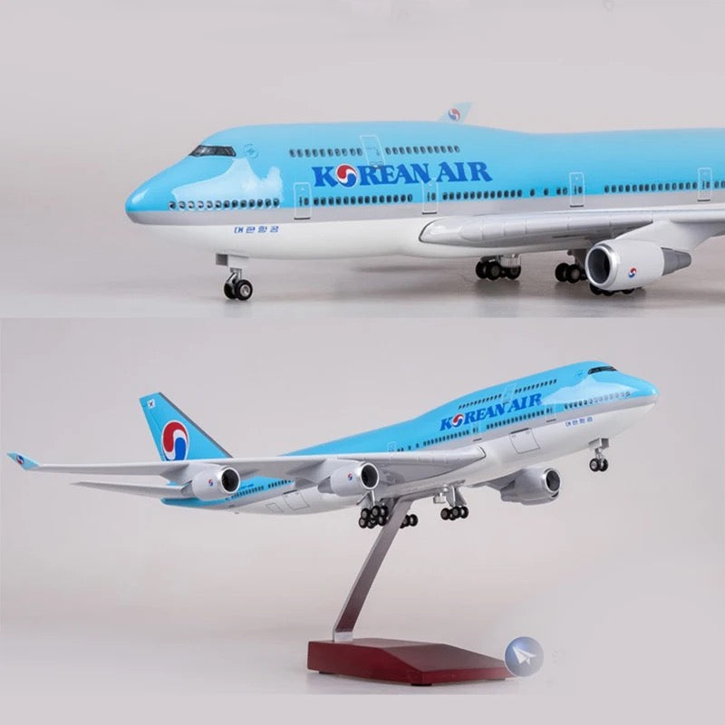 Korean Airlines Boeing 747-400 47cm 1/160 LED & Non LED Model Plane