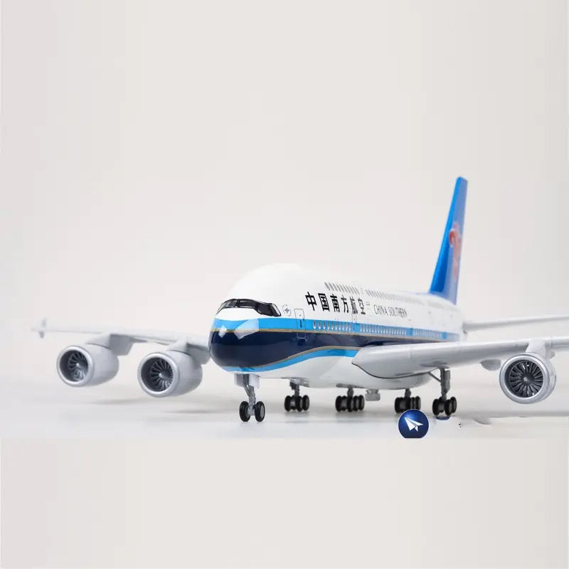 China Southern Airbus A380 47cm 1/160 LED & Non LED Model Plane