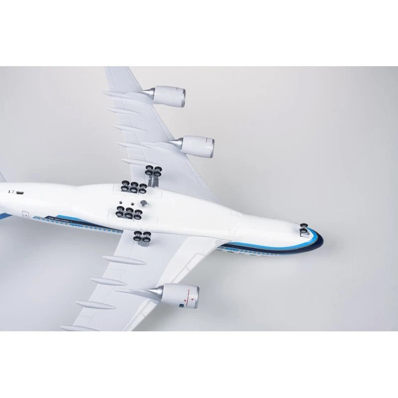 China Southern Airbus A380 47cm 1/160 LED & Non LED Model Plane