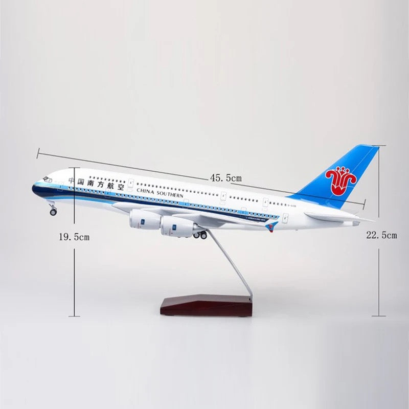 China Southern Airbus A380 47cm 1/160 LED & Non LED Model Plane