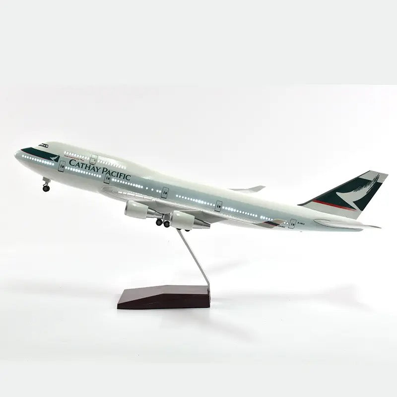 Cathay Pacific Boeing 747 47cm 1/160 LED & Non LED Model Plane