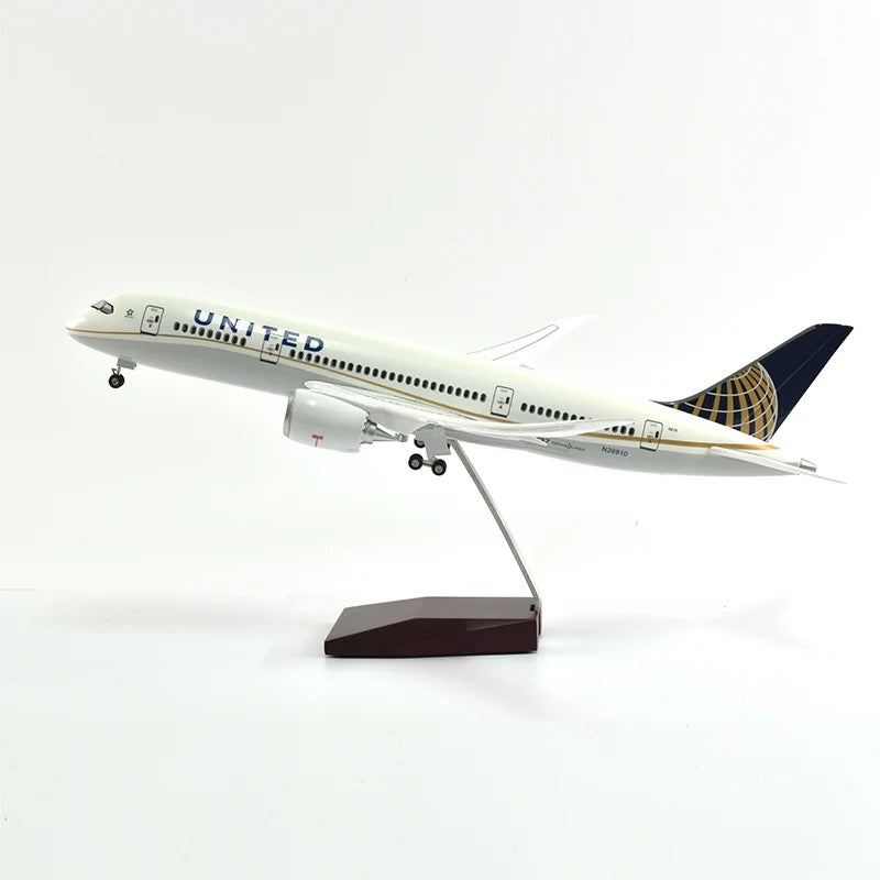 United Airlines Boeing 787-9 47cm 1/160 LED & Non LED Model Plane