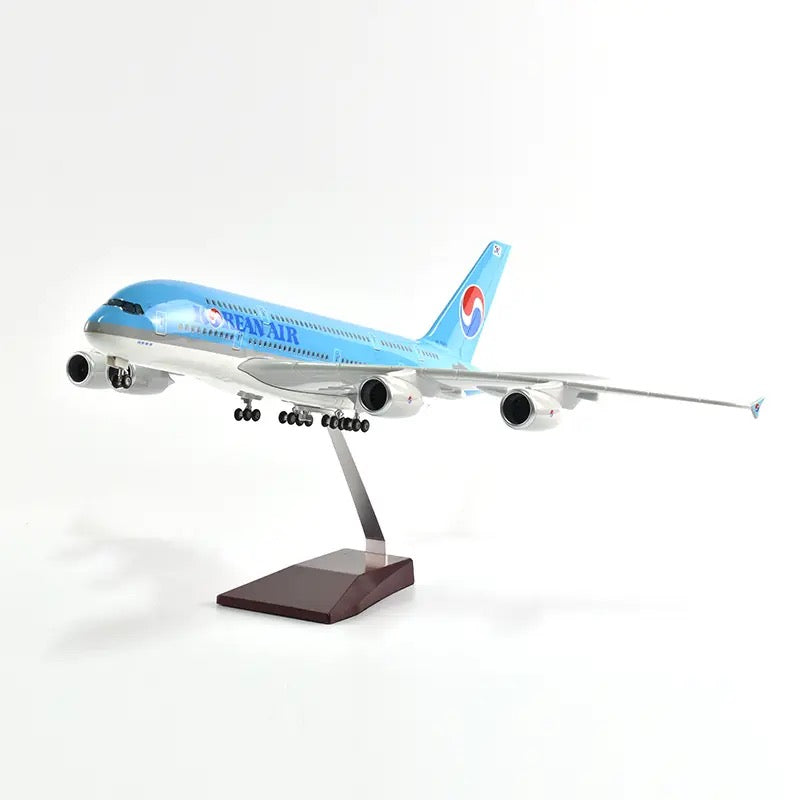 Korean Air Airbus A380 47cm 1/160 LED & Non LED Model Plane