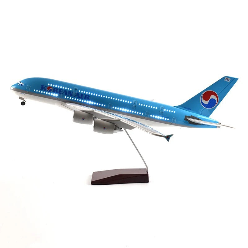 Korean Air Airbus A380 47cm 1/160 LED & Non LED Model Plane