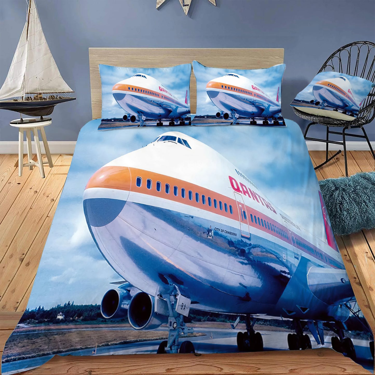 Qantas 747-200 Doona / Duvet Cover and 2 Pillow Slips