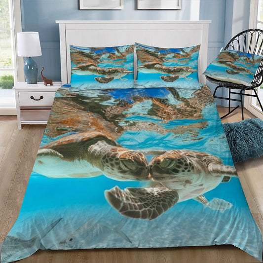 2 Turtles Kissing Doona / Duvet Cover and 2 Pillow Slips