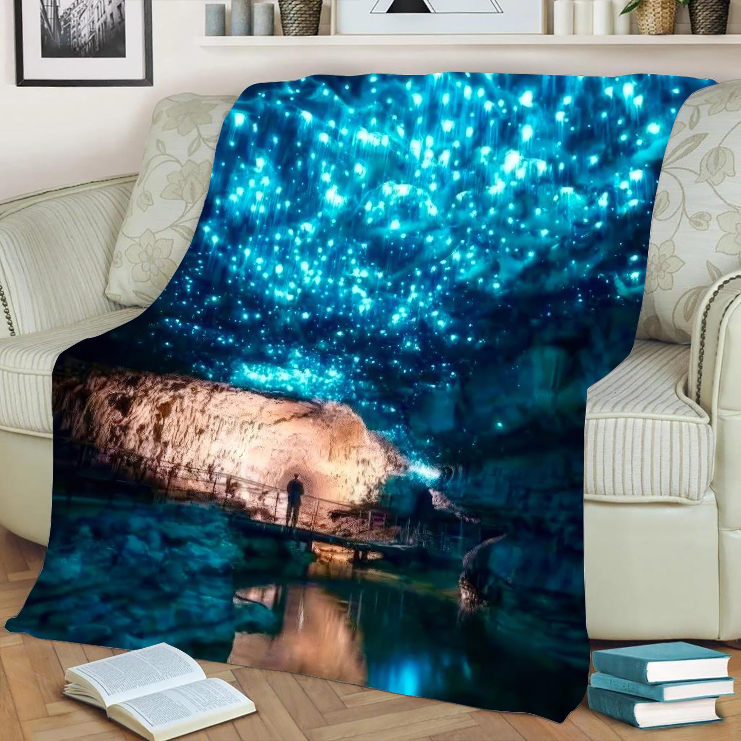 Waitomo Caves Glowworms Fleece Throw Blanket