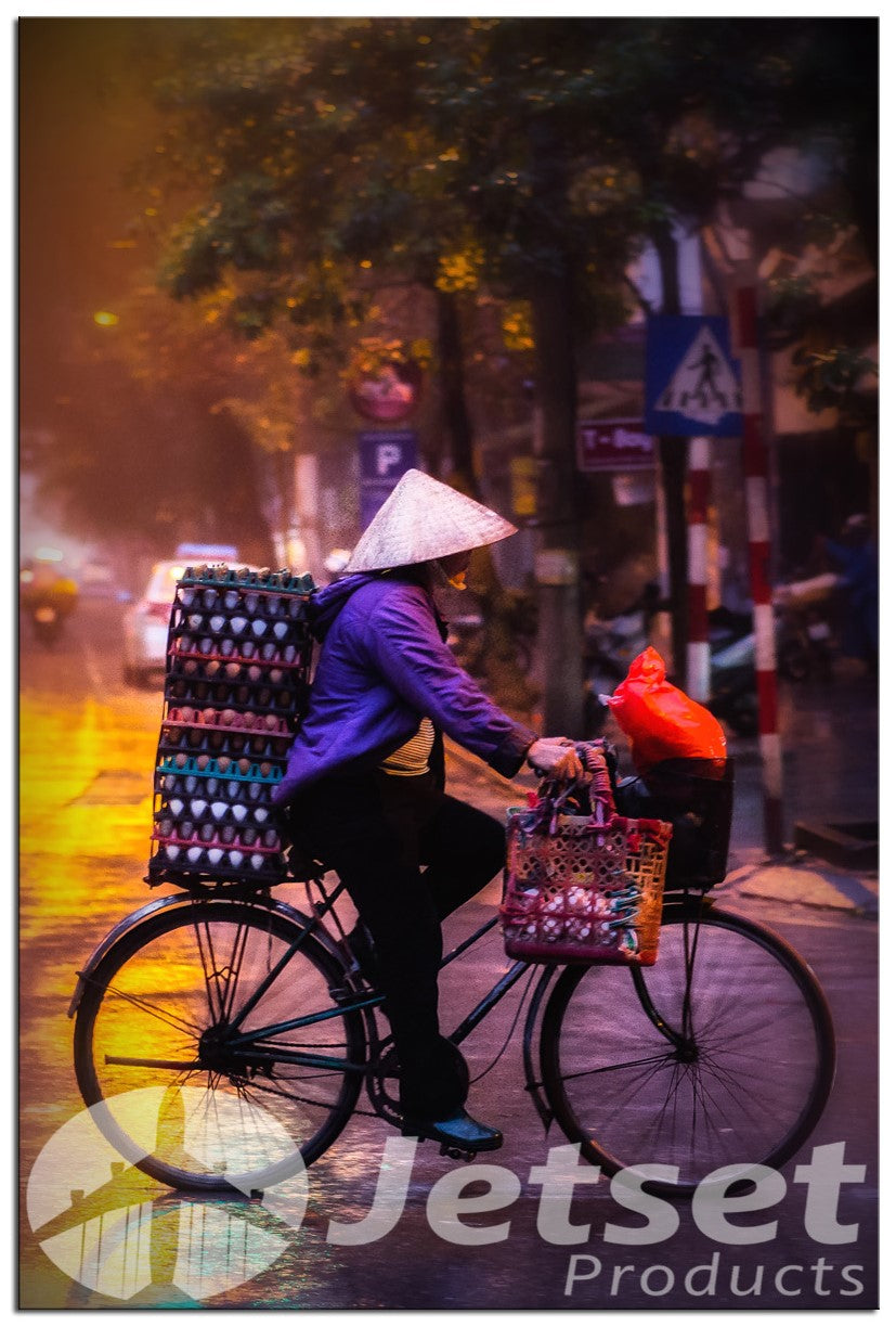 Egg Vendor in Hanoi Vietnam 1PHM018