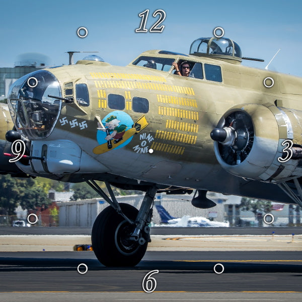 Classic Boeing B-17 Nine 0 Nine 1PHM046